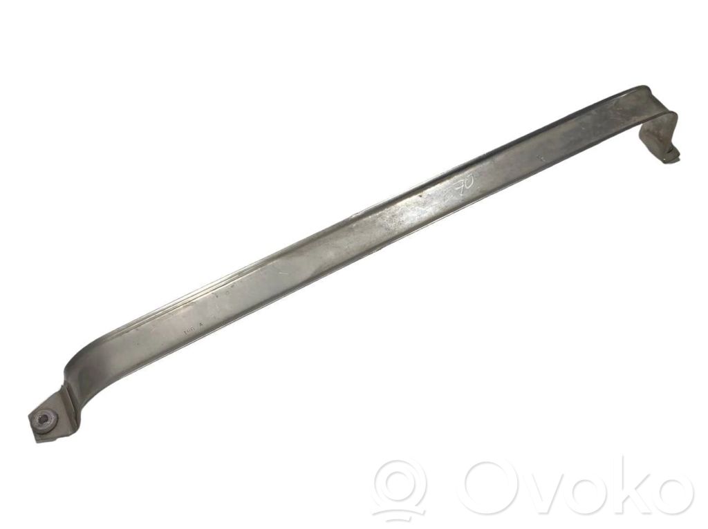 Degvielas tvertnesturētājs (-i)