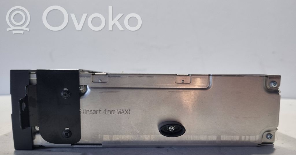 Радио / CD/DVD-плеер / навигация