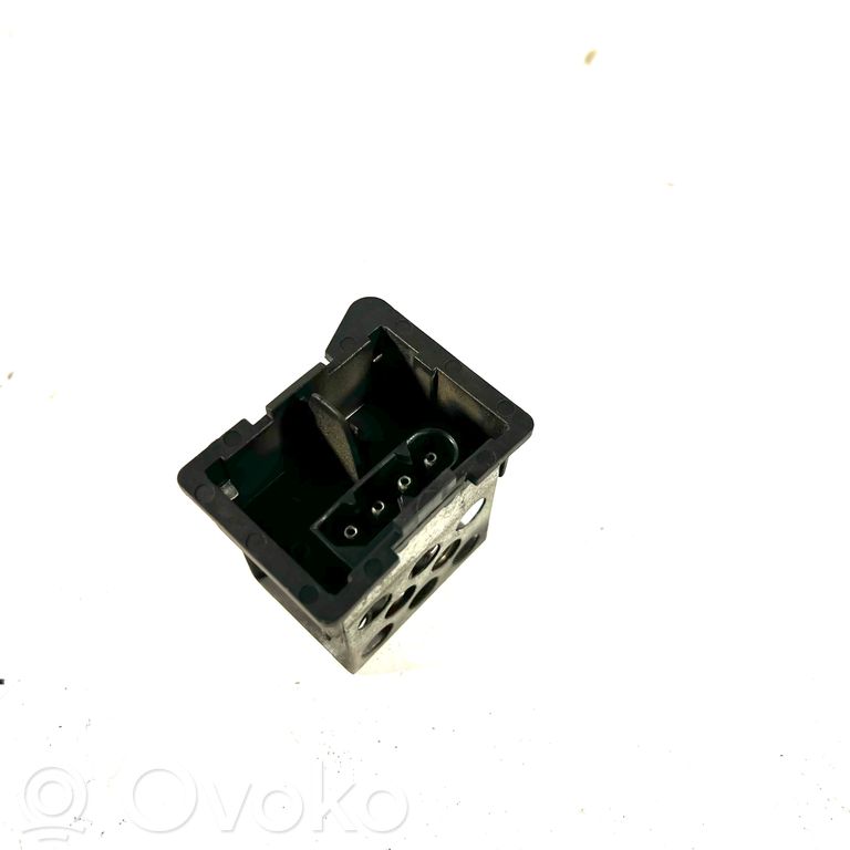 Mazā radiatora ventilatora reostats