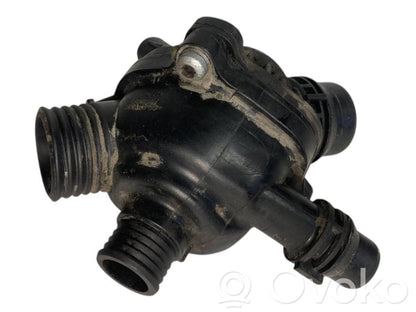 Thermostat / thermostat housing
