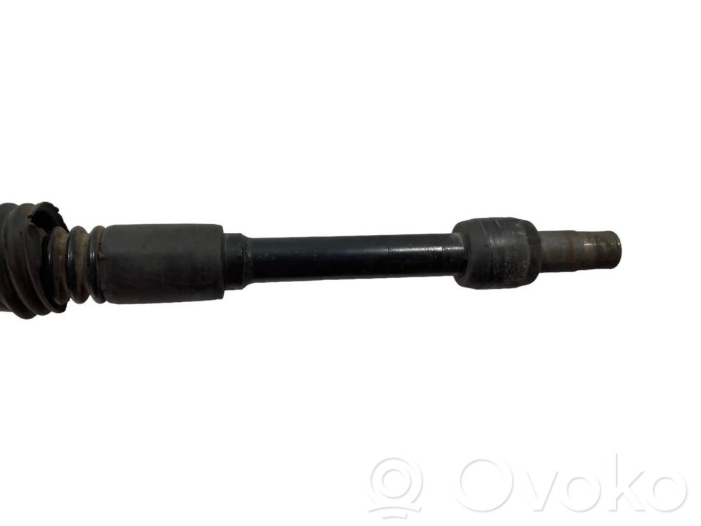 Stūresrata ass krustsavienojums