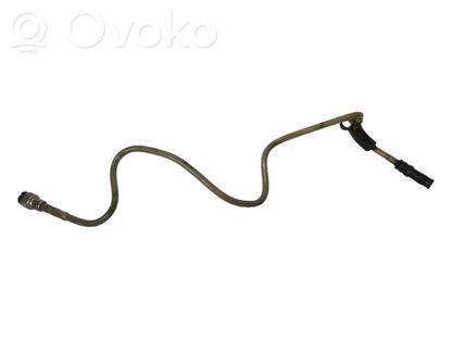 Degvielas caurulīte (-es)