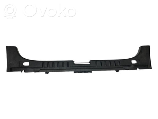 Trunk sill trim
