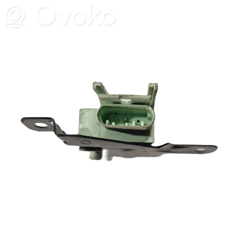 Airbag impact sensor