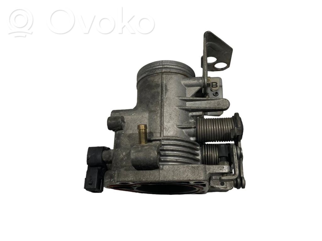 Дроссельный клапан