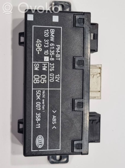 Durvju vadības bloks