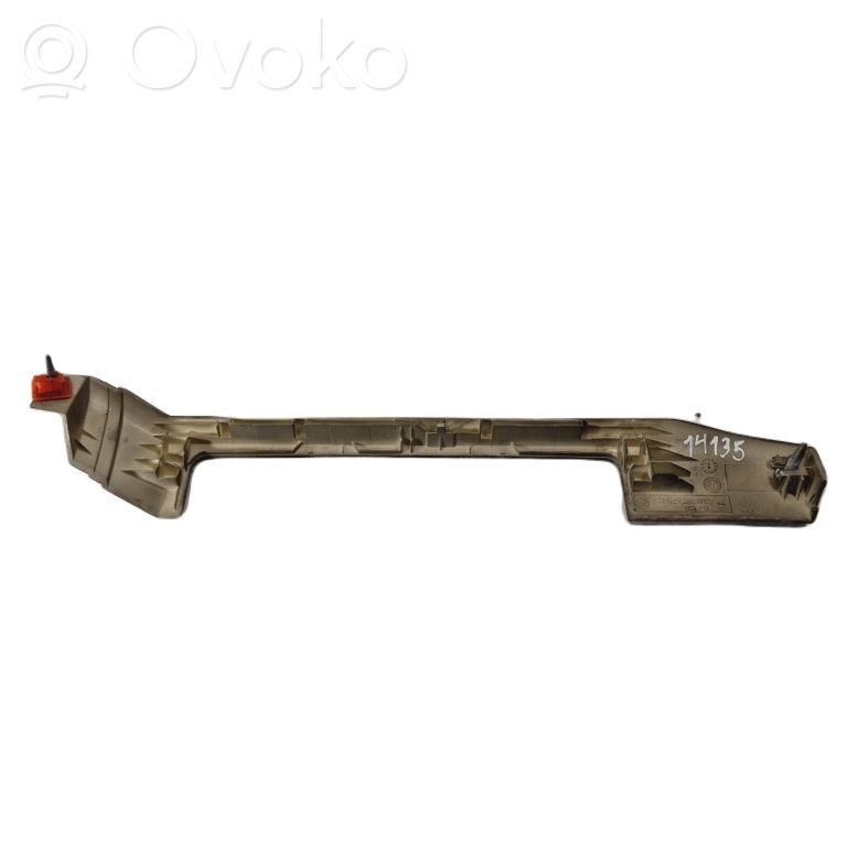 Cita veida salona detaļa