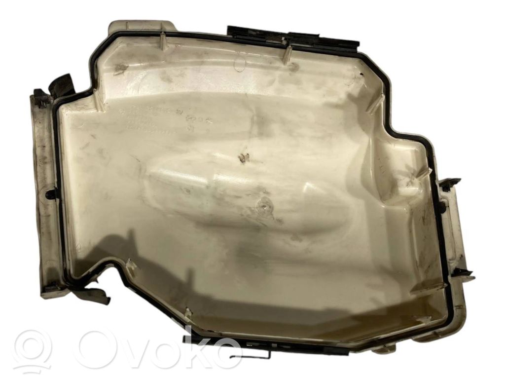 Drošinātāju Kastes vāciņš