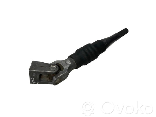 Kardāna / stūres krustsavienojums