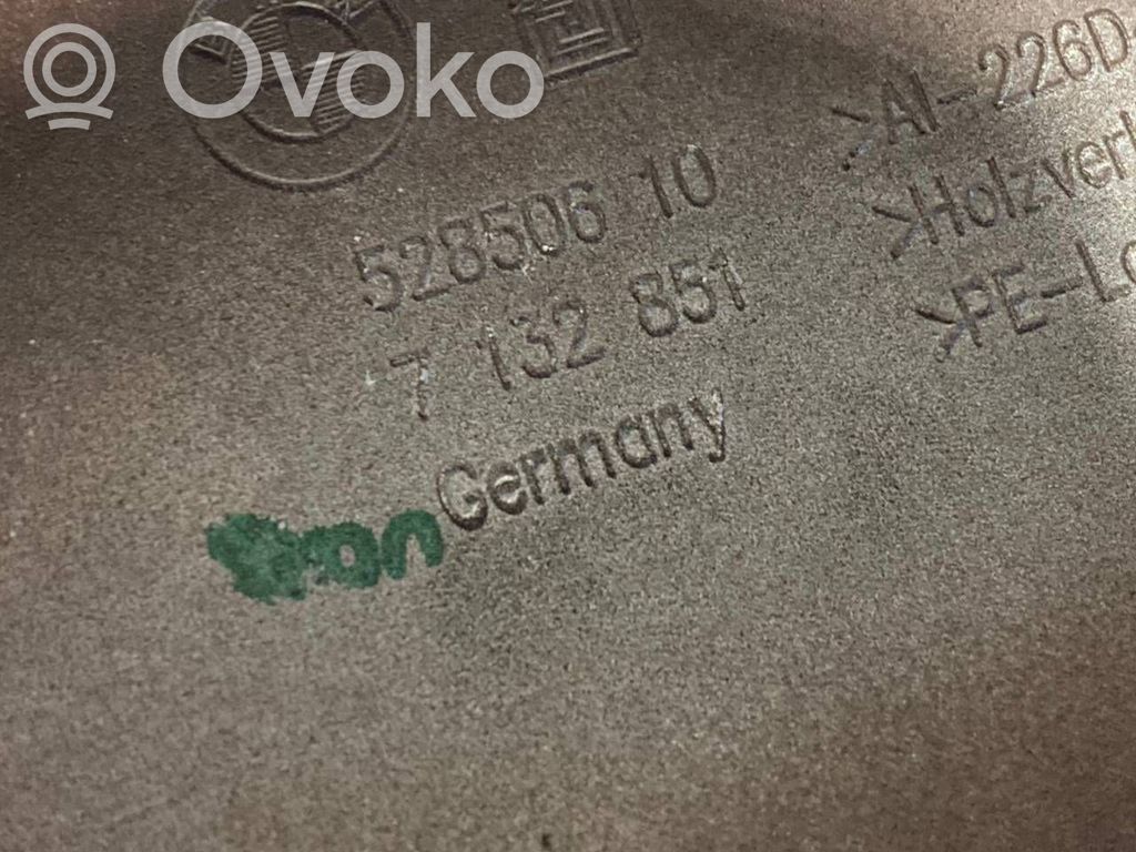 Salona dekoratīvās apdares komplekts