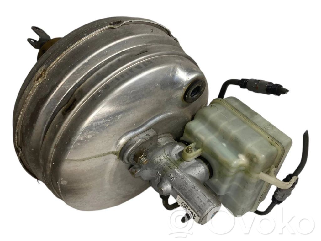 Brake vacuum booster