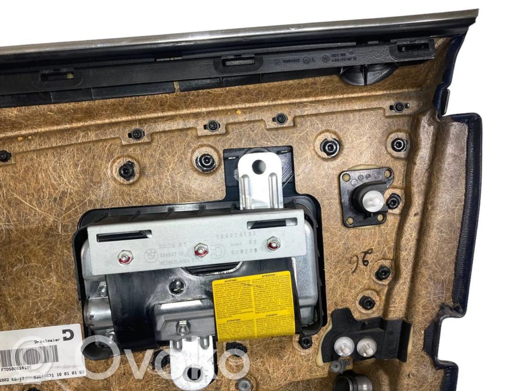 Отделка передней двери