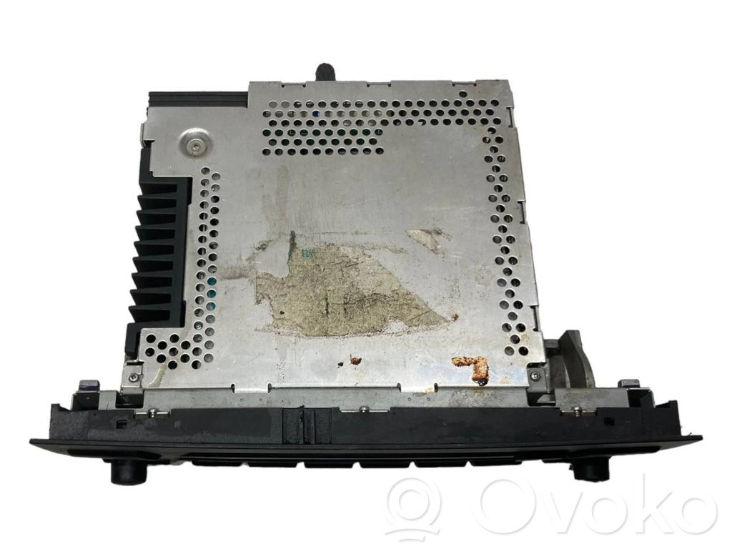 Радио / CD/DVD-плеер / навигация