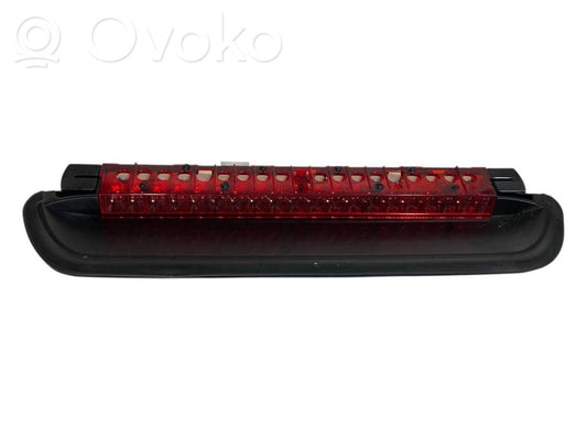 Papildu bremžu signāla lukturis