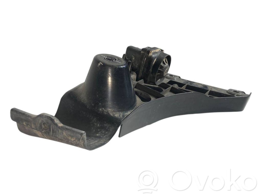 Aizmugurējā bufera montāžas kronšteins