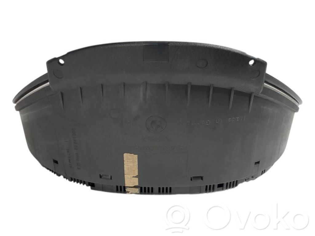 Spidometrs (instrumentu panelī)