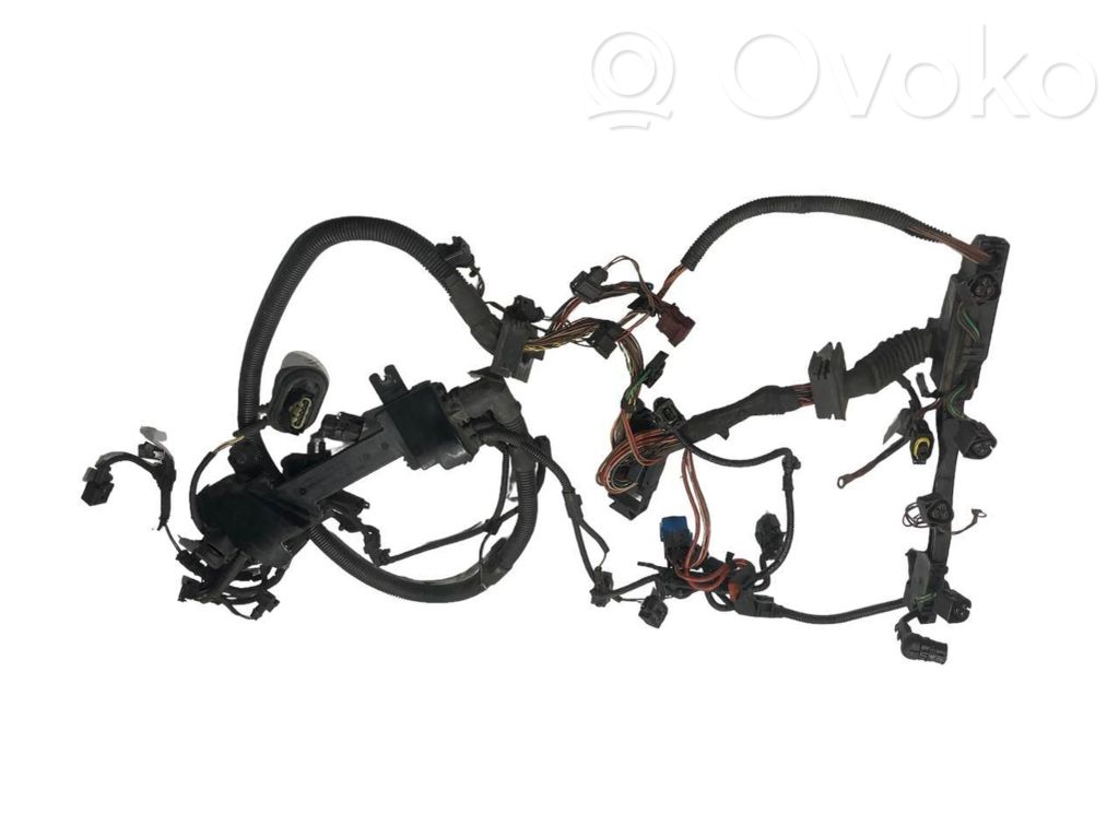 Dzinēja vadu instalācija