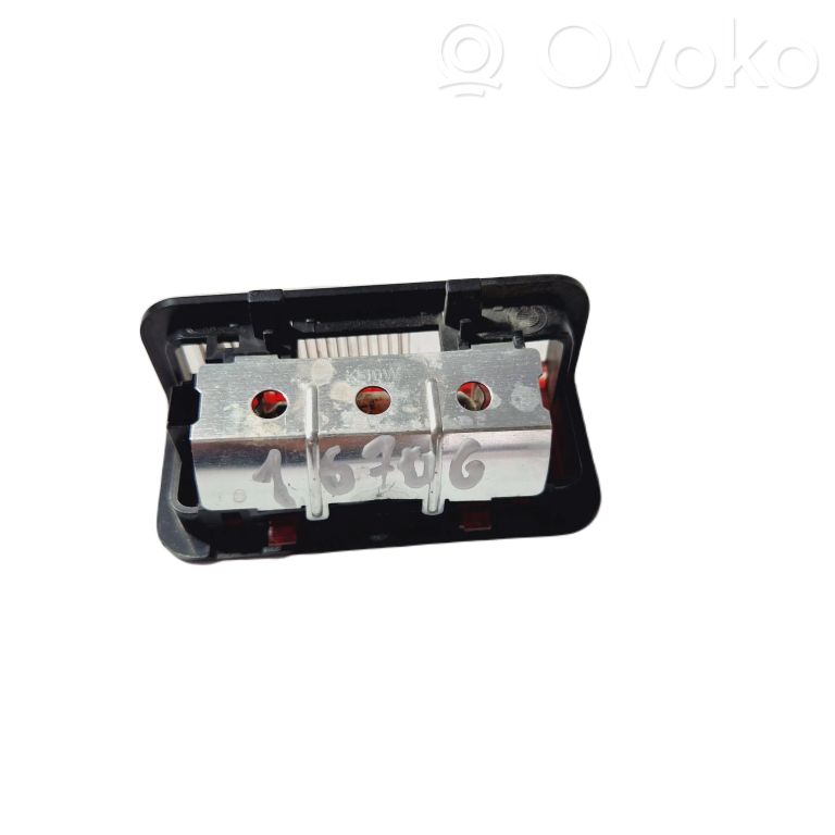 Cita veida salona apgaismojums