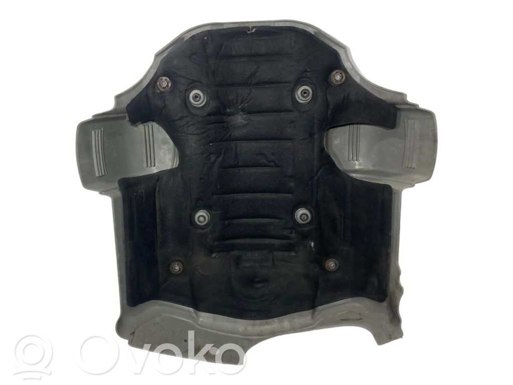 Крышка двигателя (декоративная отделка)