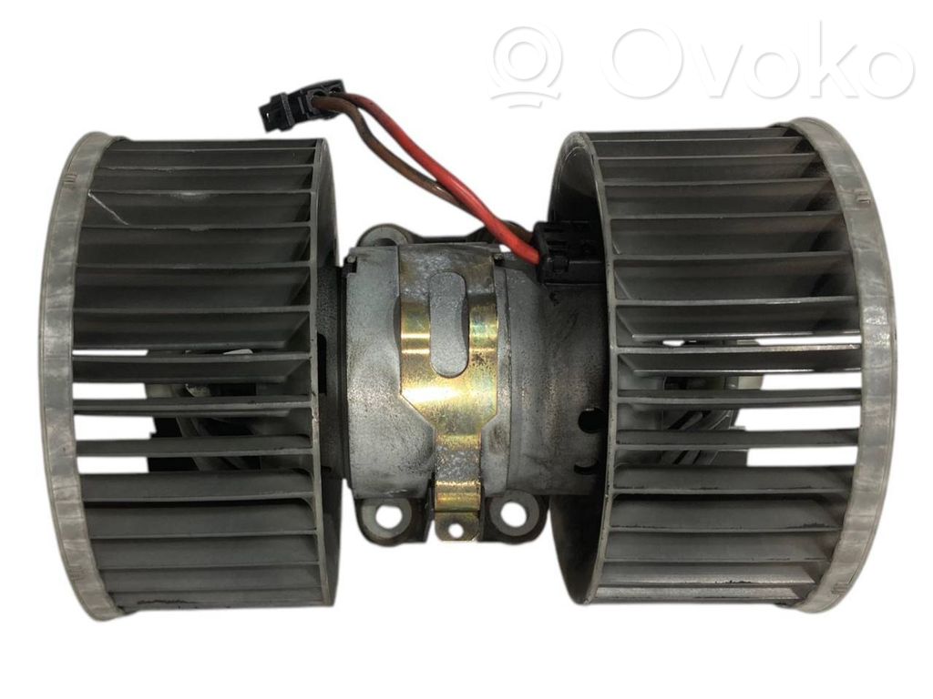 Small radiator fan