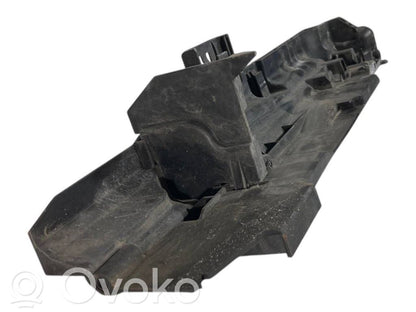 Radiatora (-u) turētājs / kronšteins