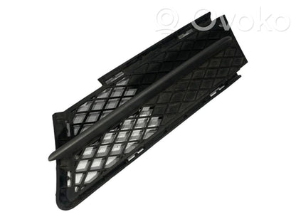 Lower grille (three-piece)