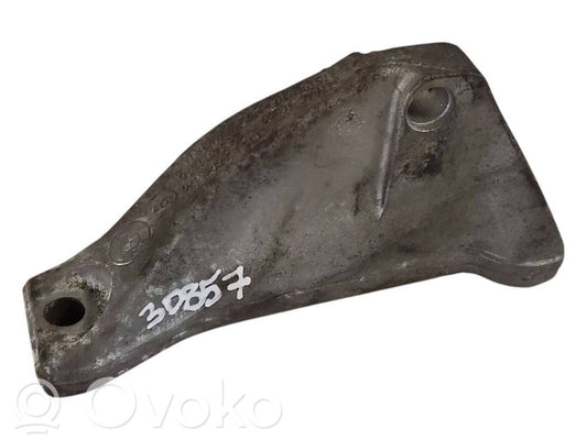 Degvielas sūkņa stiprinājums