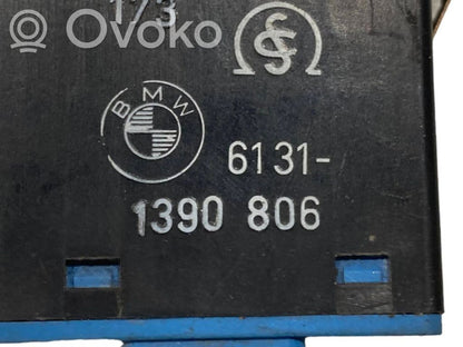 Pretslīdes (ASR) slēdzis