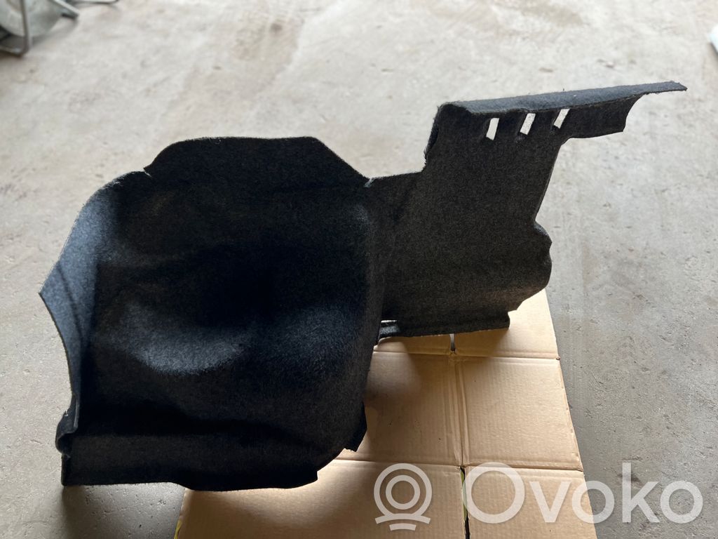 Side decorative trim panel