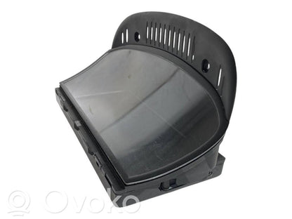 Ekrāns / displejs / mazais ekrāns