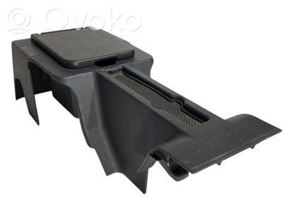 Mantu nodalījums centrālā konsole