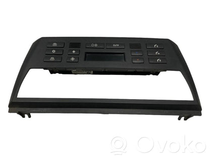 Air conditioning / climate control / interior heating control unit (in the passenger compartment)