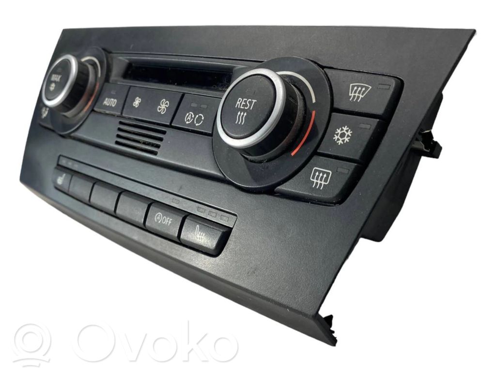 Gaisa kondicioniera / klimata kontroles / salona apsildes vadības bloks (salonā)