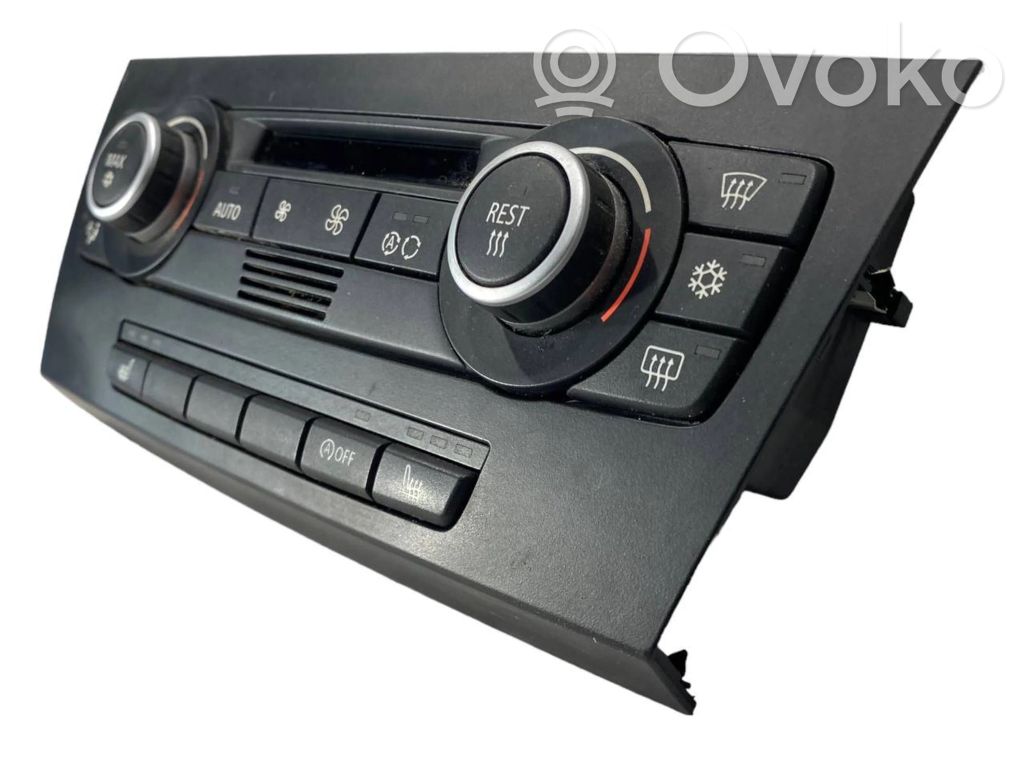 Air conditioning / climate control / interior heating control unit (in the passenger compartment)