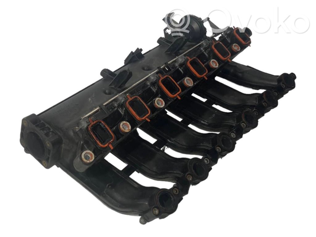 Впускной коллектор