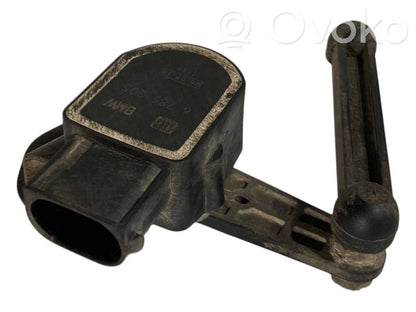 Augstuma sensors (priekšējo lukturu)
