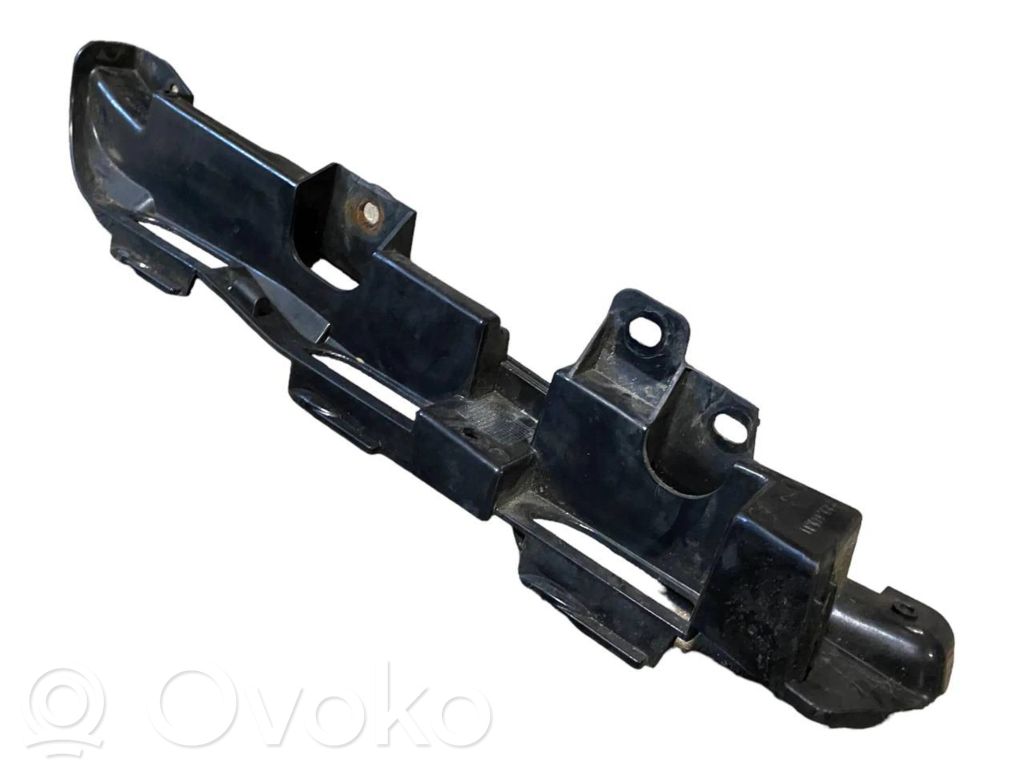 Aizmugurējā bufera montāžas kronšteins