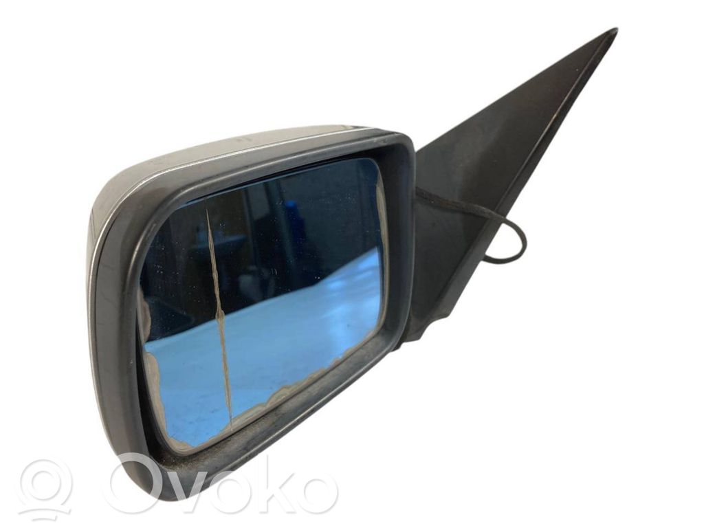Spogulis (elektriski vadāms)