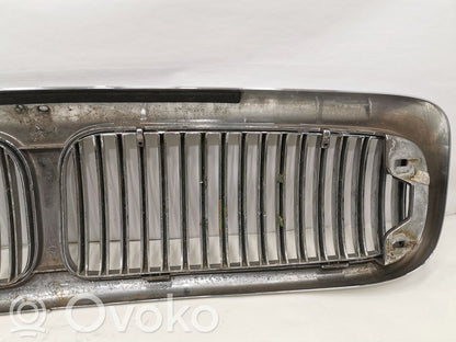 Priekšējais režģis