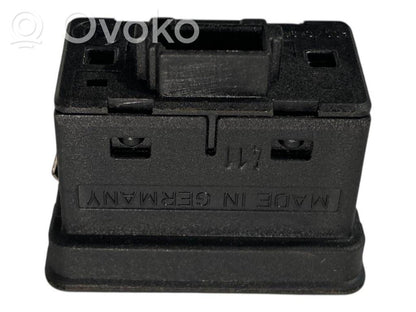 Elektrisko logu slēdzis