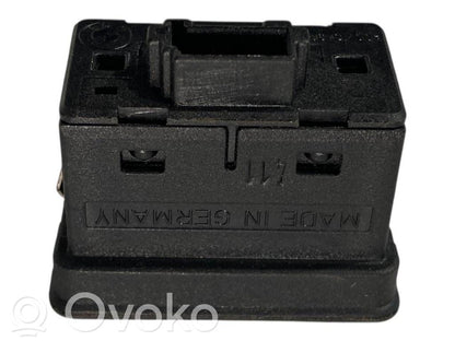 Elektrisko logu slēdzis