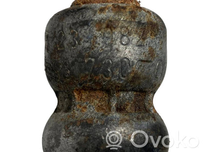 Stūres pastiprinātāja šļūtene (-es) / caurulīte (-es)