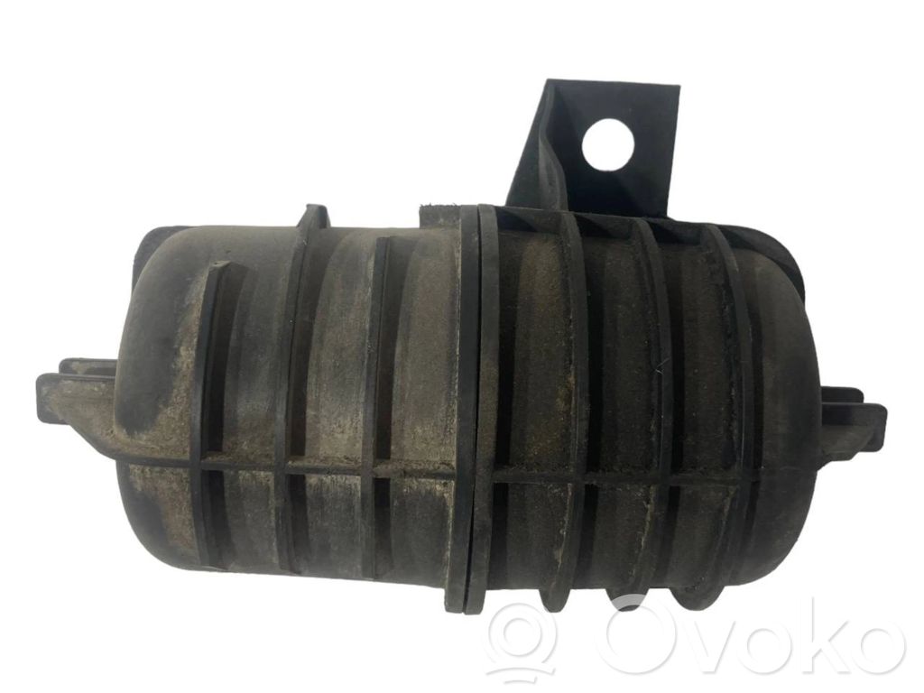 Vakuuma gaisa tilpne