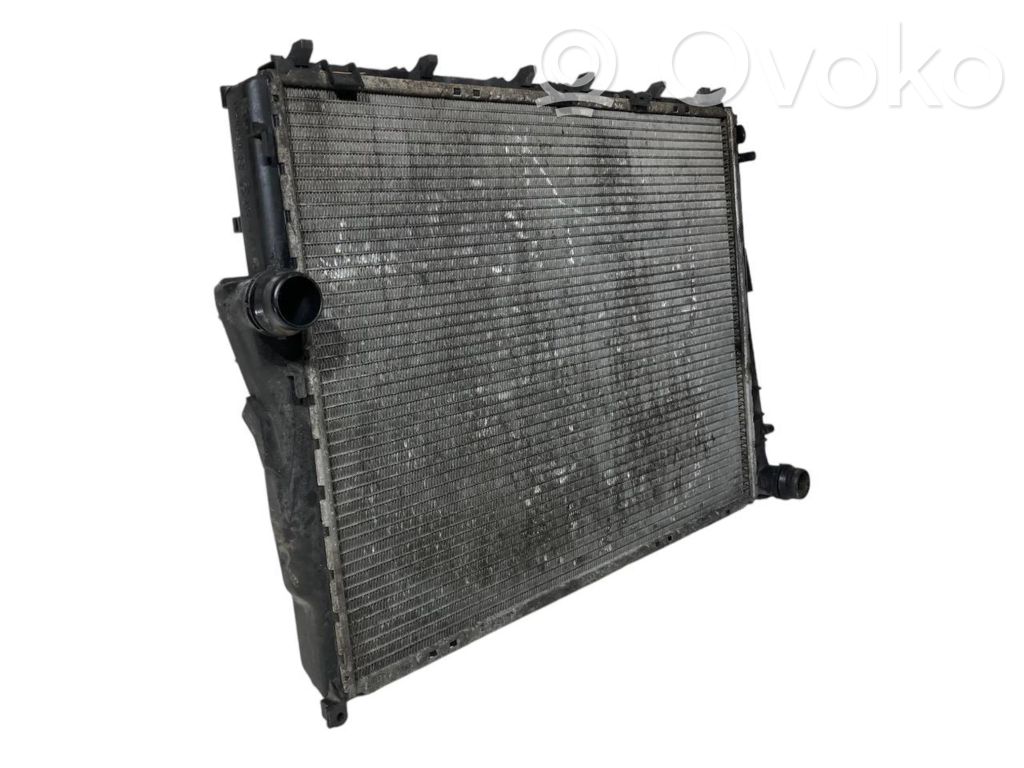 Coolant radiator