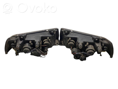 Priekšējo lukturu komplekts