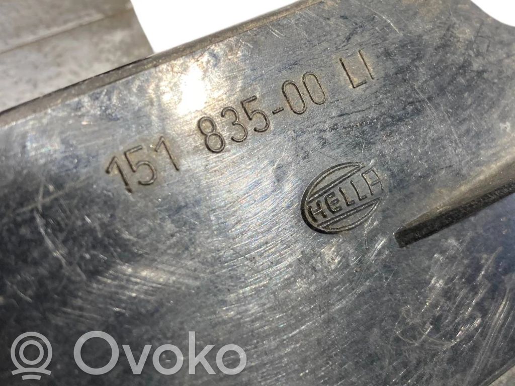 Priekšējā luktura turētājs