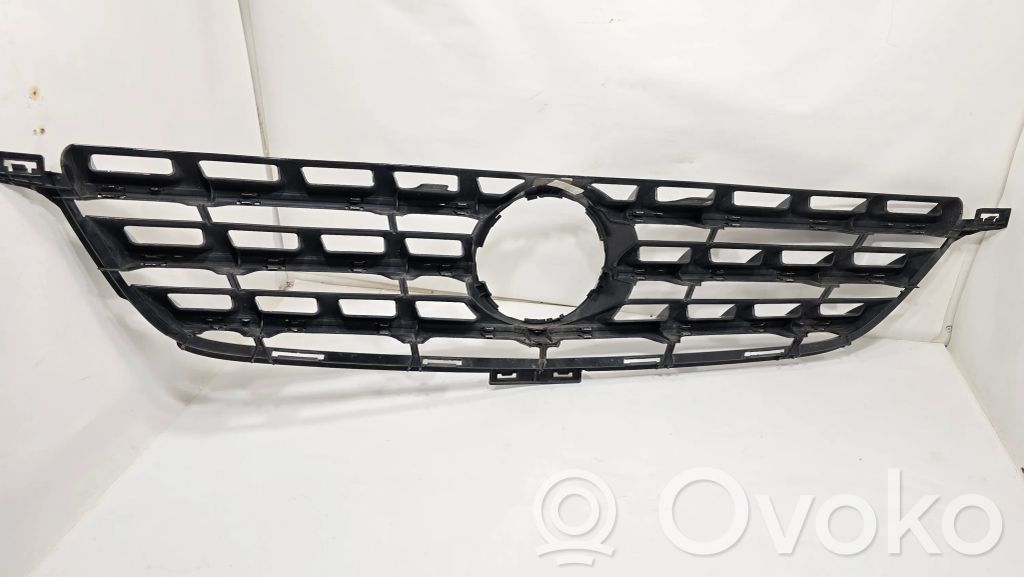 Top grille