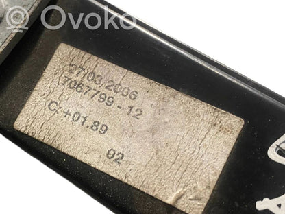 Механический механизм подъема заднего стекла