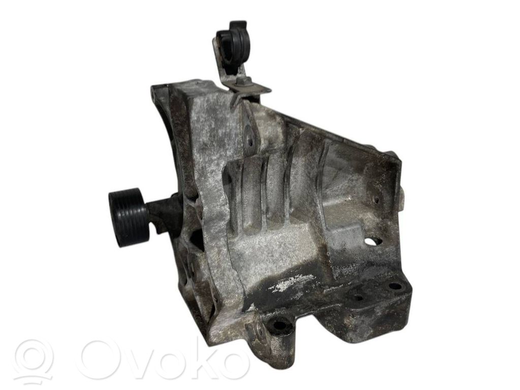 Ģeneratora stiprinājums