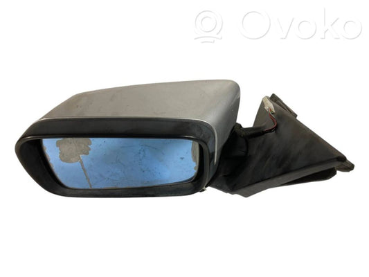 Mirror (electrically controlled)